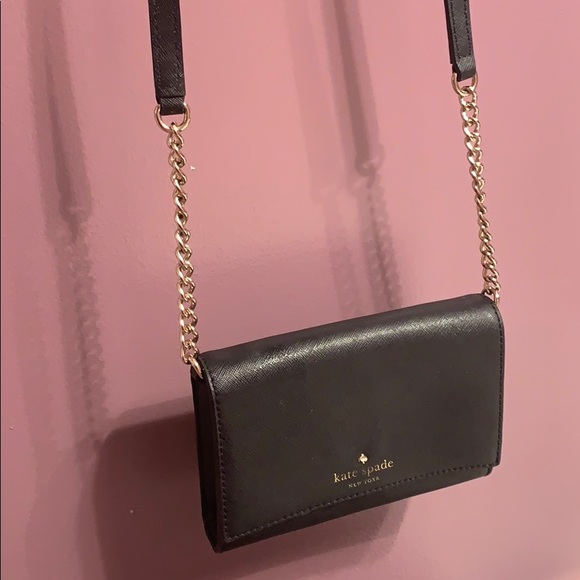 kate spade Handbags - Kate Spade Crossbody